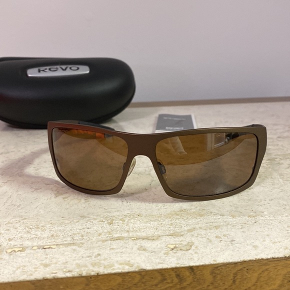 Revo mens sunglasses